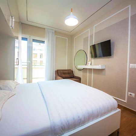 Green Terrace Apartment 4 Tirana Bagian luar foto